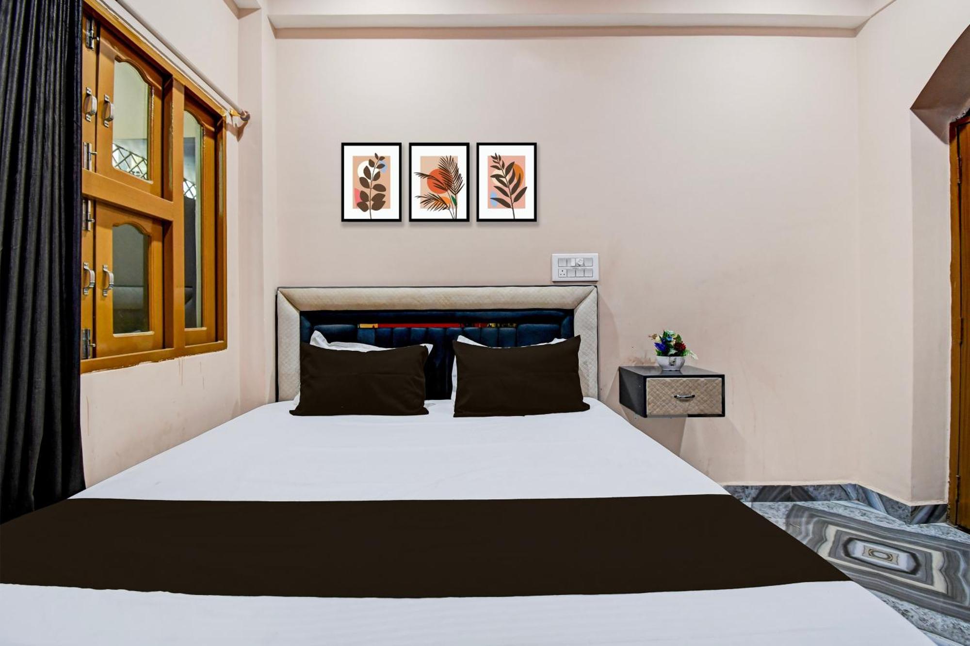 Hotel O The Lavish Landmark Danapur Extérieur photo