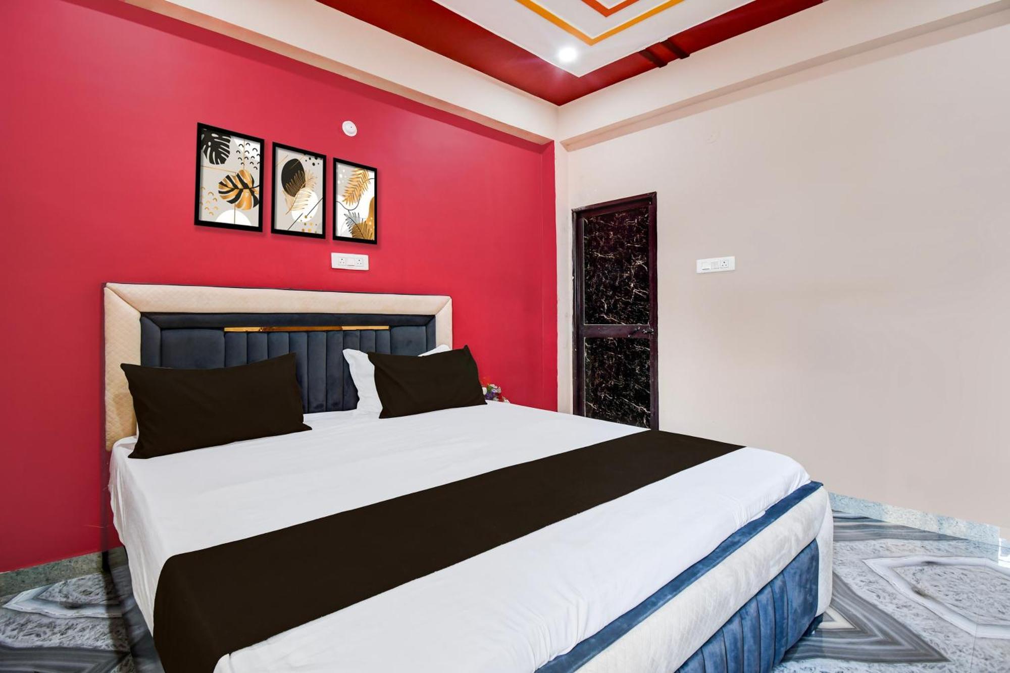 Hotel O The Lavish Landmark Danapur Extérieur photo